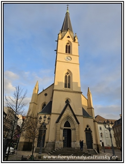 Liberec_kostel_sv_Antonína_Velikého