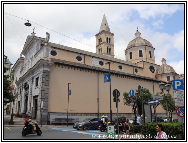 Alassio_kostel_sv.Ambrože