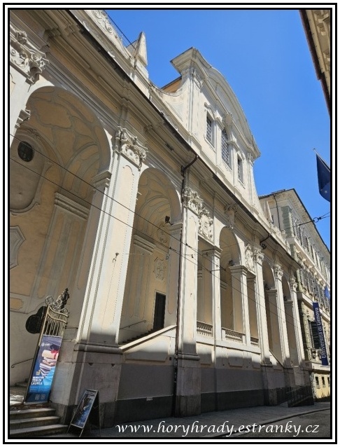 Janov_kostel_sv.Viktora_a_Karla