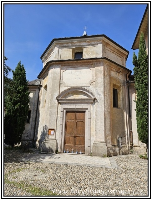 Cannobio_kostel_sv.Ambrože