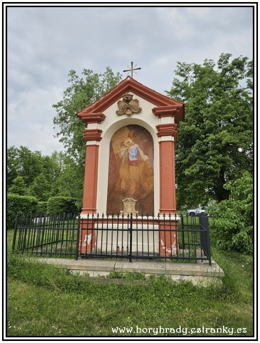 Kosmonosy_výklenková_kaple__a