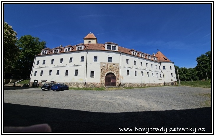 Poběžovice_zámek_Ronšperk__01
