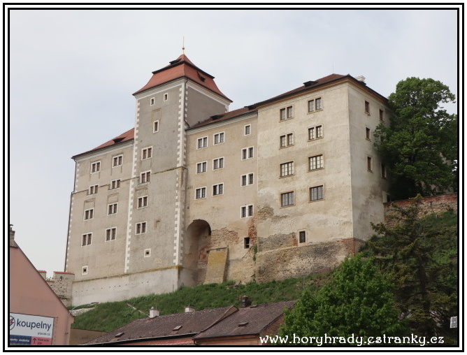 Mladá_Boleslav_hrad__01