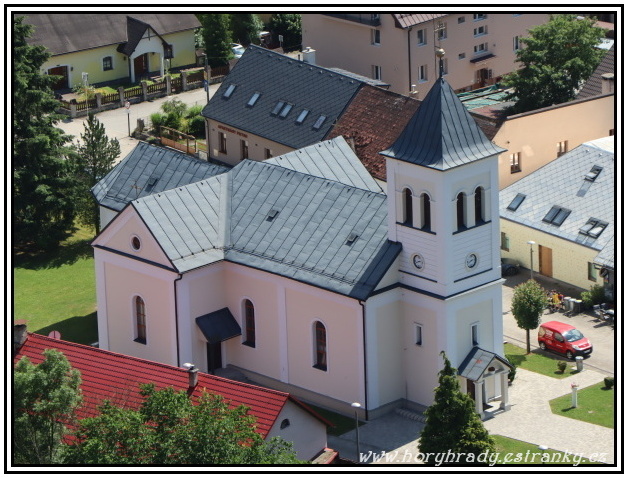 Oravský_Podzámok_kostel_sv.Jana_Nepomuckého