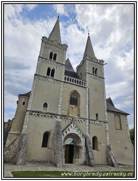 Spišské_Podhradie_katedrála_sv.Martina__02