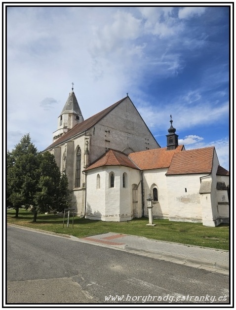 Hnanice_kostel_sv.Wolfganga__02