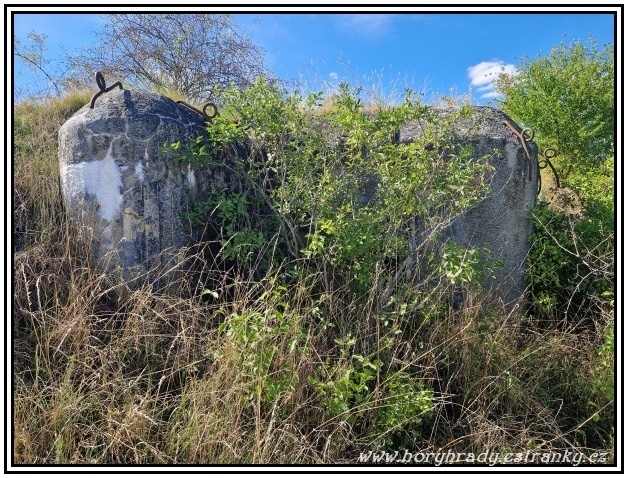 Lehké_opevnění_vz.37_7-I-2097-D2