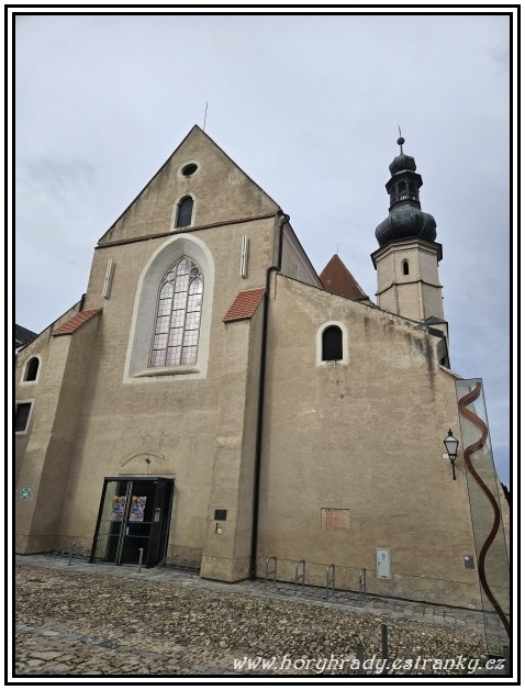 Stein_an_der_Donau_kostel_Minoritů