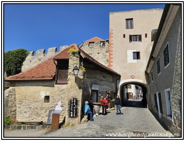 Dürnstein_Kremžská_brána