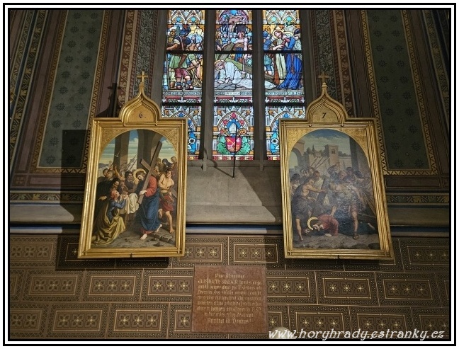 Praha_Vyšehrad_bazilika_sv_Petra_a_Pavla__05