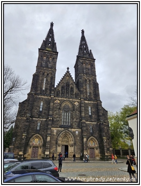 Praha_bazilika_sv.Petra_a_Pavla__03 (Vyšehrad) 