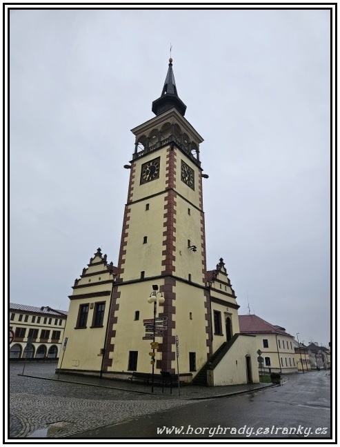 Dobruška_radniční_věž