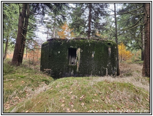 Lehké_opevnění_vz.37_X-5-A-160__01