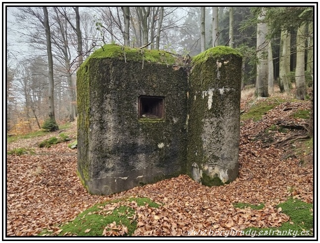 Lehké_opevnění_vz.37_X-18-A-140__02