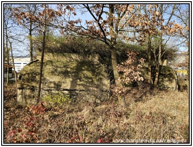 Plzeň_zodolněný_sklad_PHM__01