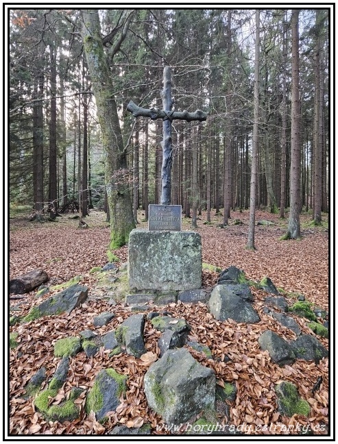 Třemšín_Gangloffův_kříž