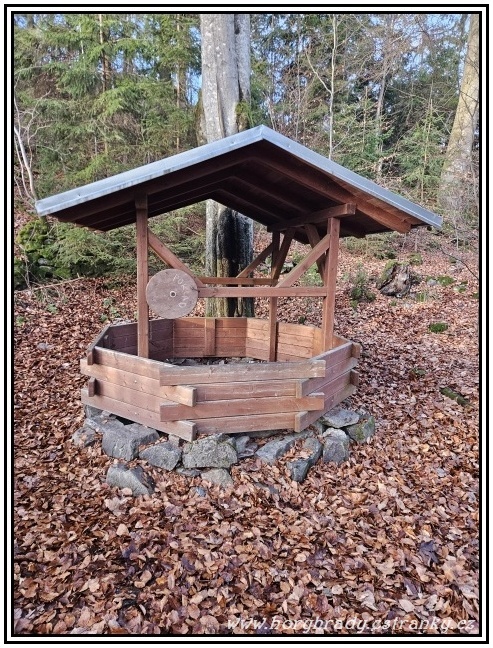 Třemšínská_studna