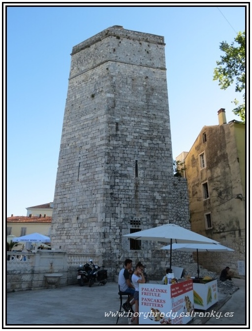 Zadar_Kapitánská_věž__02