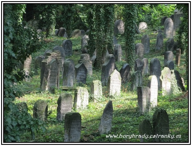 Roudnice_nad_Labem_židovský_hřbitov_Starý__01