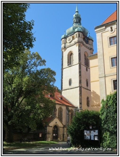 Mělník_kostel_sv.Petra_a_Pavla__01