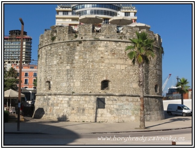 Durrës_Benátská_věž