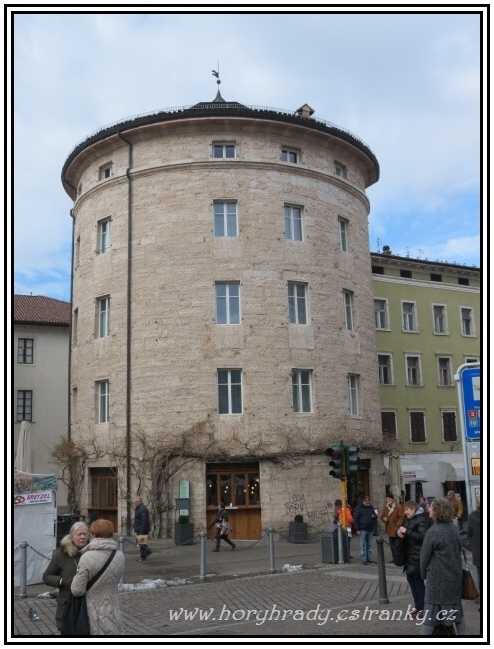 Trento_věž_Madruzziano