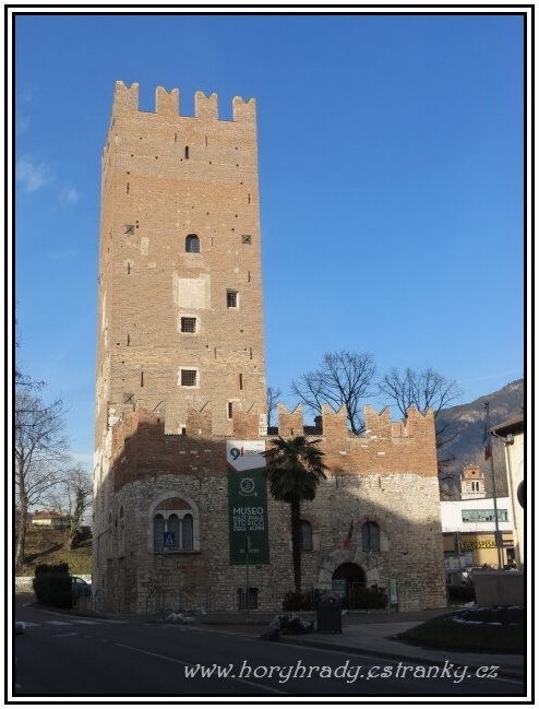Trento_věž_Vanga