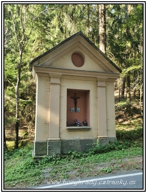 Rabštejn_nad_Střelou_kaple__b