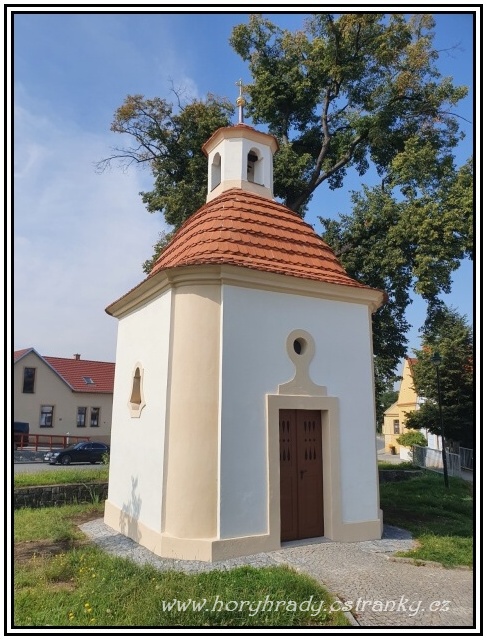 Plzeň_Božkov_kaple__b