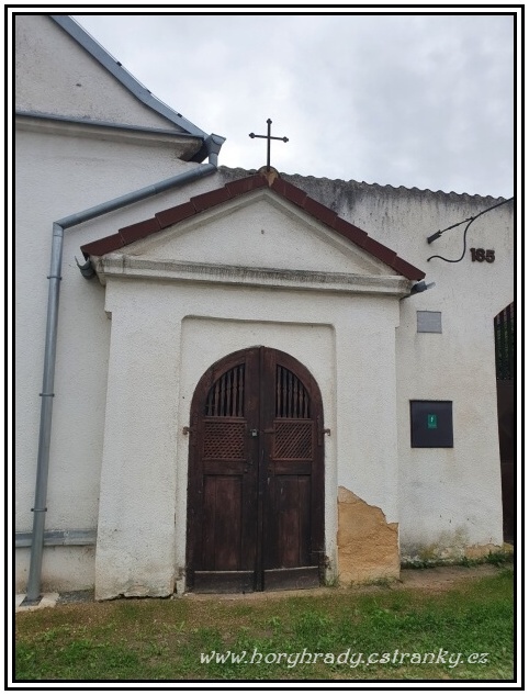 Plzeň_výklenková_kaple_Panny_Marie (Litice)