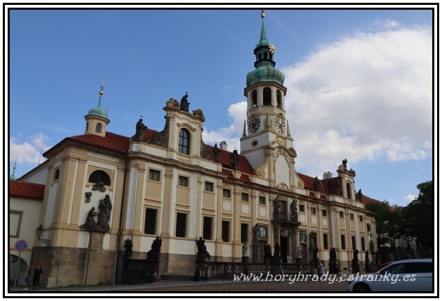 Praha_Loreta_s_kostelem_Narození_Páně__03 (Hradčany)