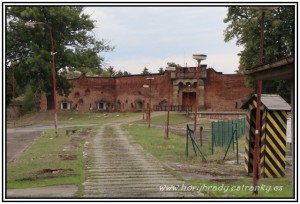 olomouc_fort_xxii_lazecky.jpg